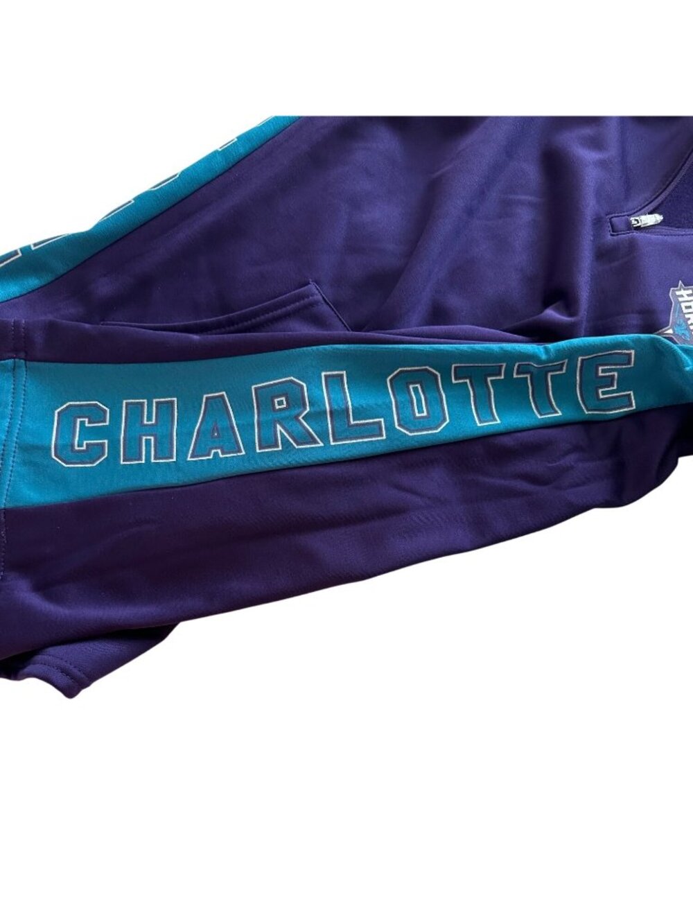 Hands High NBA Charlotte Hornets G-III 1/4 Zip SZ M Purple NWT Athleisure - Picture 6 of 14